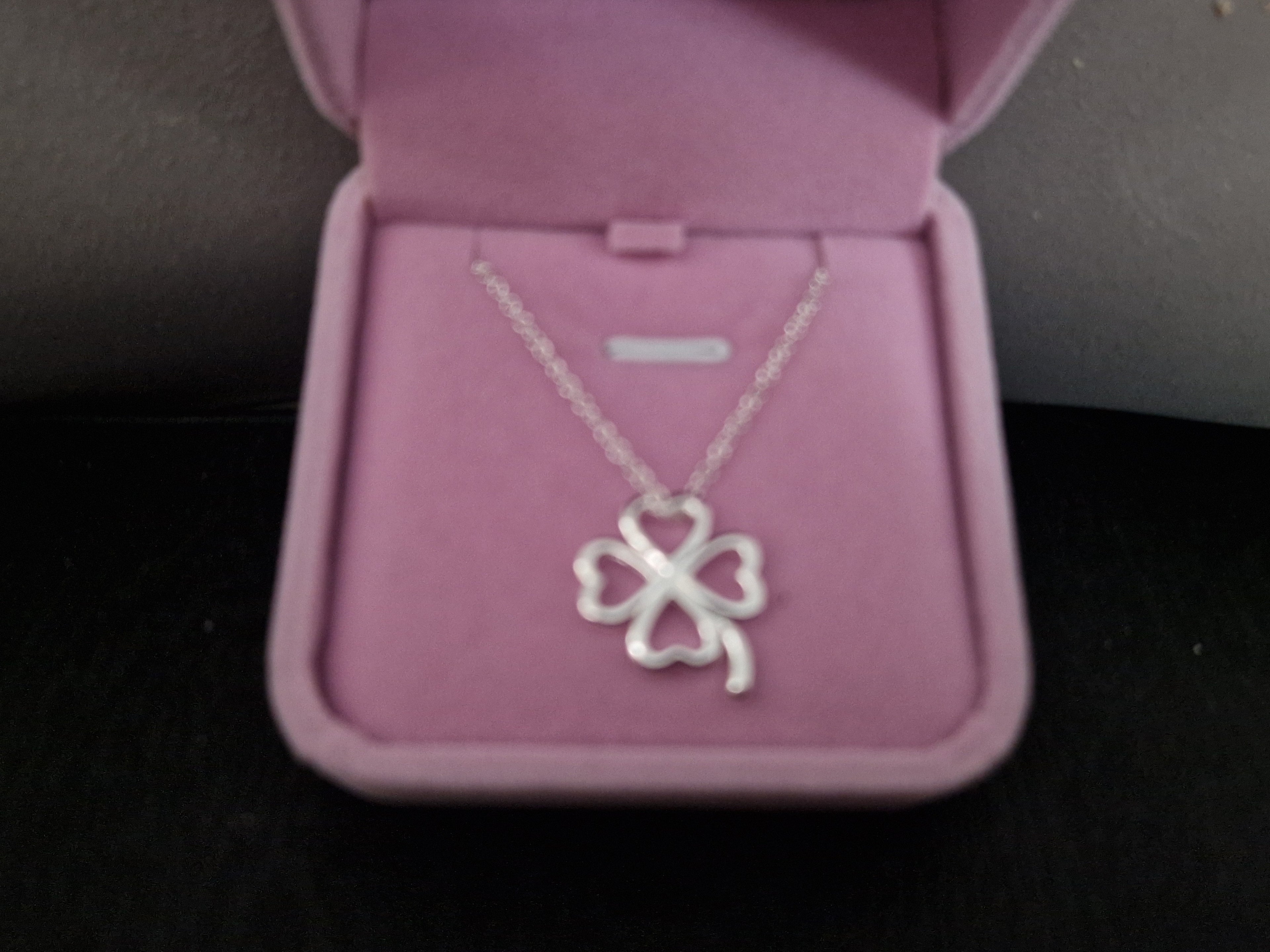 A lovely Clover Leaf 925 Sterling silver Hallmarked Necklace.