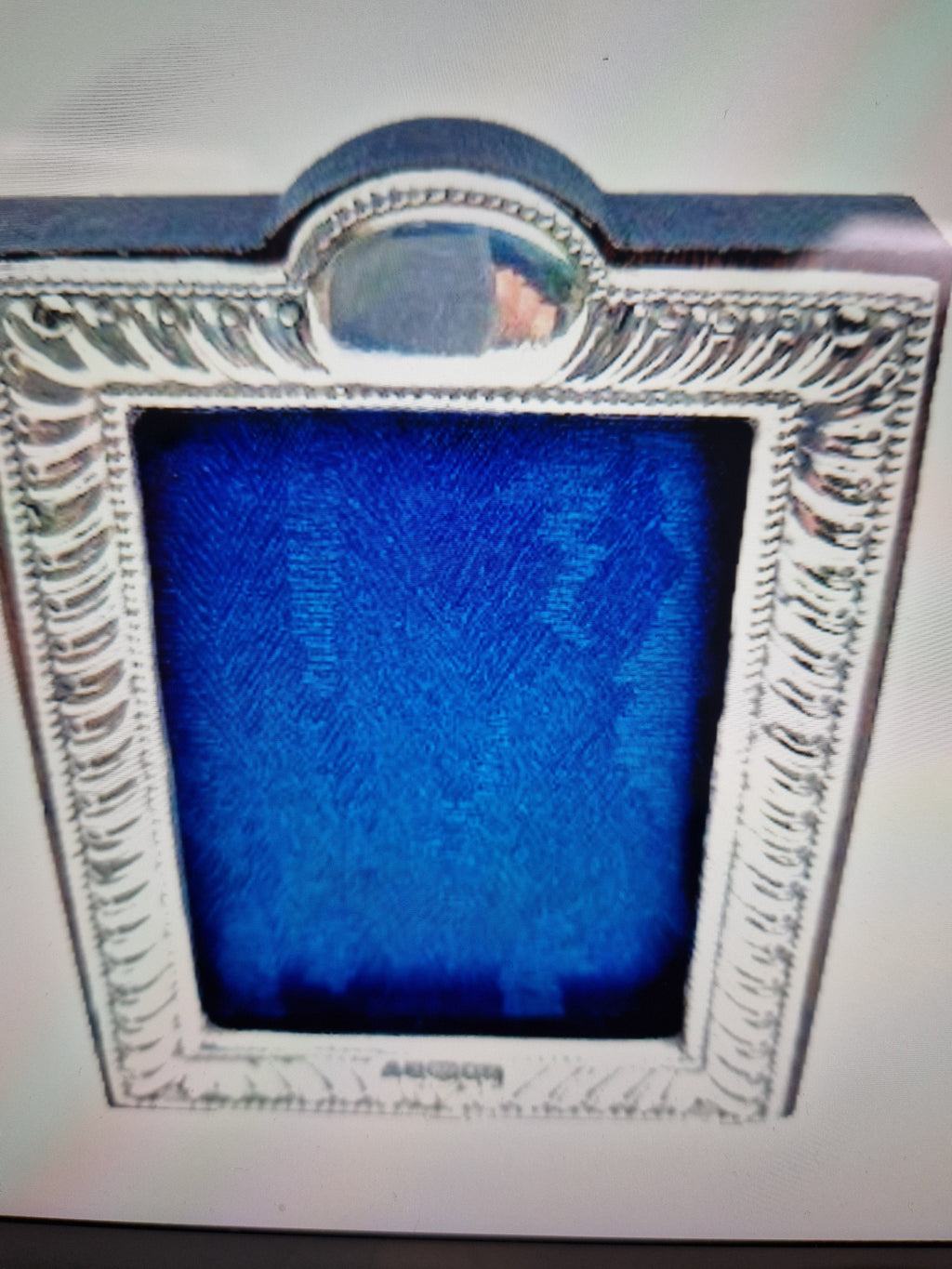 Tiny Finest 999 Quality Silver Hallmarked London &Britannia Mark's Photo Frame.