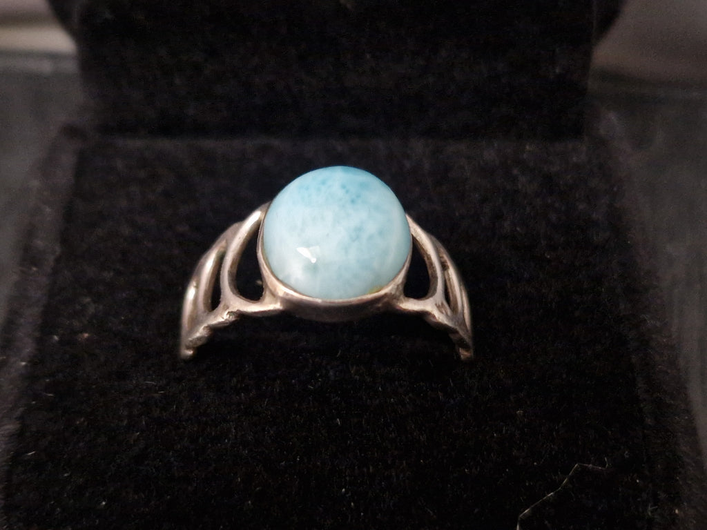 A Larimar 925 Sterling Silver Hallmarked. Ring Size is S/T